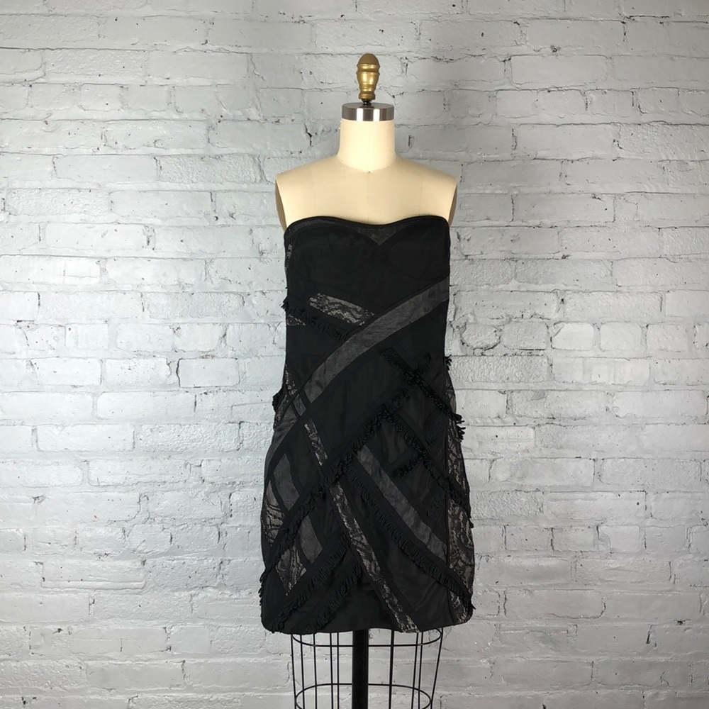 Strapless black body con cocktail mini dress